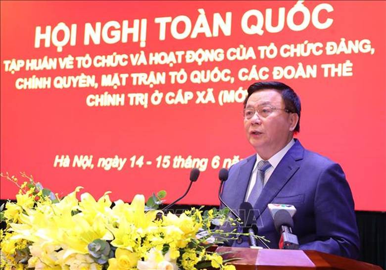 Prof. Dr. Nguyen Xuan Thang, Politburo member, Director of the Ho Chi Minh National Academy of Politics, Chairman of the Central Theoretical Council delivered the opening speech. Photo: Van Diep/VNA  