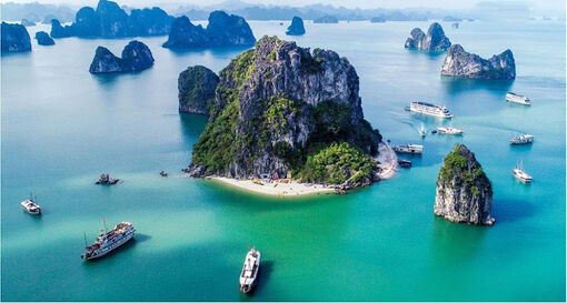 Traveloka suggests beautiful beaches in Vietnam for summer vacation