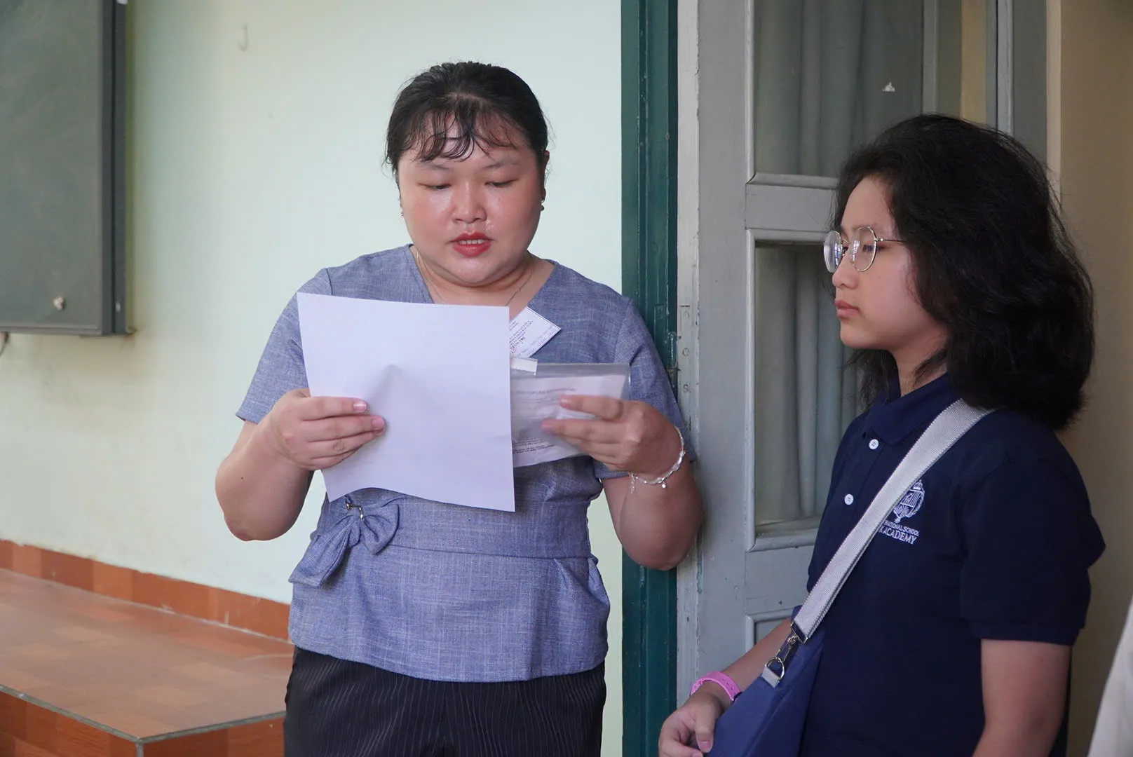 Cận cảnh cuộc đua tranh suất vào lớp 6 'căng' hơn tuyển sinh đại học ở TPHCM ảnh 7