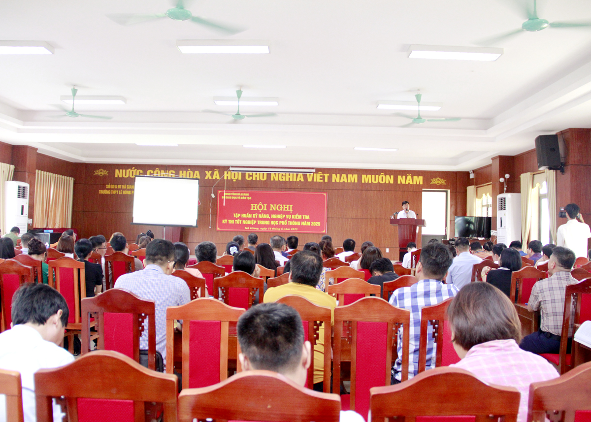 ប្រតិភូចូលរួមសន្និសីទបណ្តុះបណ្តាល
