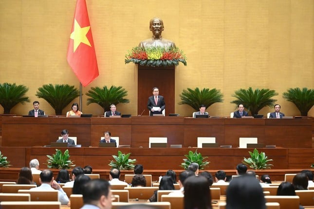 Quốc hội đã thông qua Nghị quyết sửa đổi, bổ sung một số điều của Hiến pháp năm 2013.