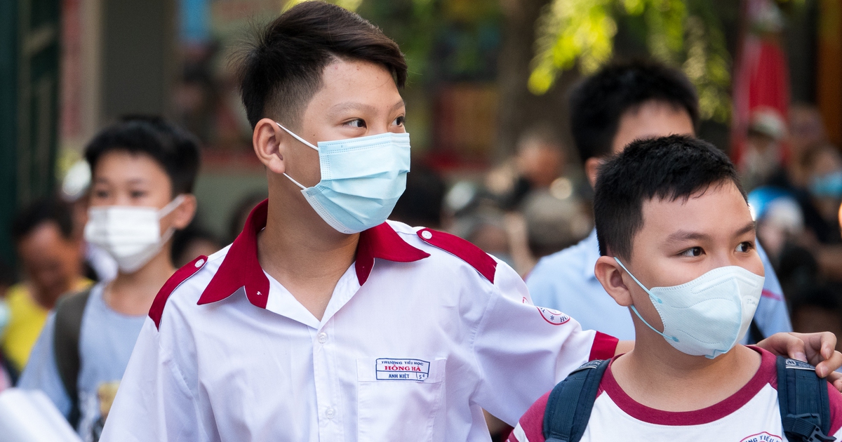 Studying at many centers from grade 3 to enter Tran Dai Nghia School