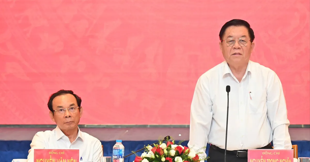 Trưởng Ban Tuyên giáo và Dân vận Trung ương: Các cơ quan báo chí dứt khoát phải đổi mới mạnh mẽ