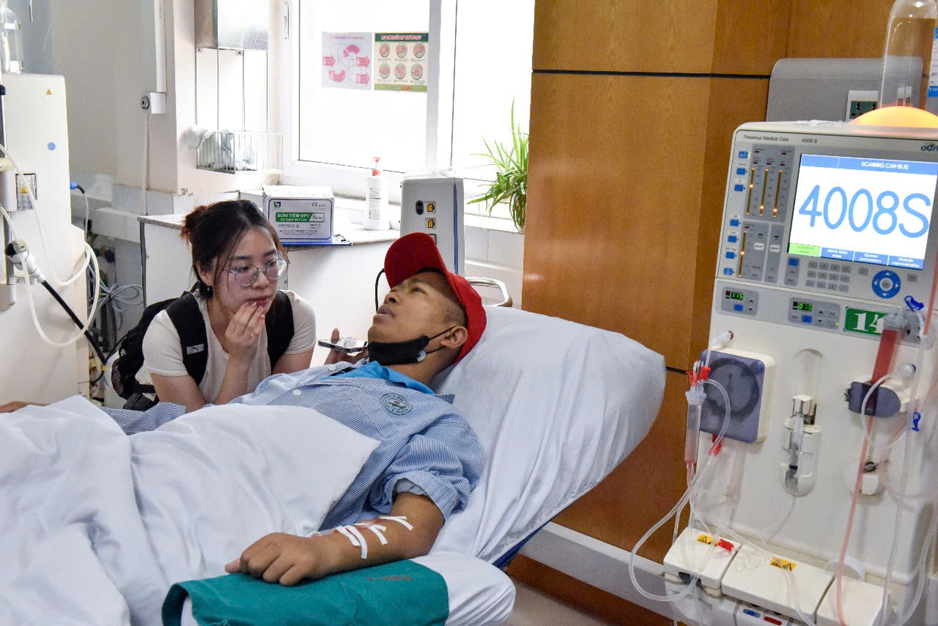 Gen Z làm báo thời AI: “Vượt ải” nhờ ngách đi mới và khả năng đa nhiệm - 2