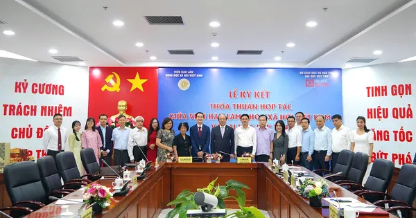 សាកលវិទ្យាល័យ Duy Tan បានចុះហត្ថលេខាលើកិច្ចព្រមព្រៀងសហប្រតិបត្តិការជាមួយបណ្ឌិត្យសភាវិទ្យាសាស្ត្រសង្គមវៀតណាម