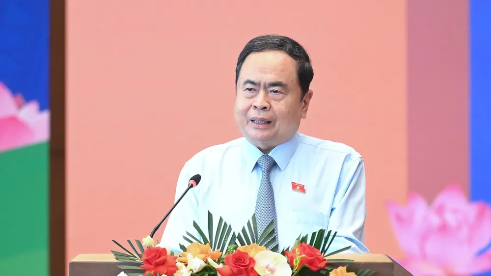 ប្រធានរដ្ឋសភាលោក Tran Thanh Man ទើបតែបានចុះហត្ថលេខា និងចេញសេចក្តីសម្រេចចំនួន ៣៤ ស្តីពីការរៀបចំអង្គភាពរដ្ឋបាលថ្នាក់ឃុំ-សង្កាត់។