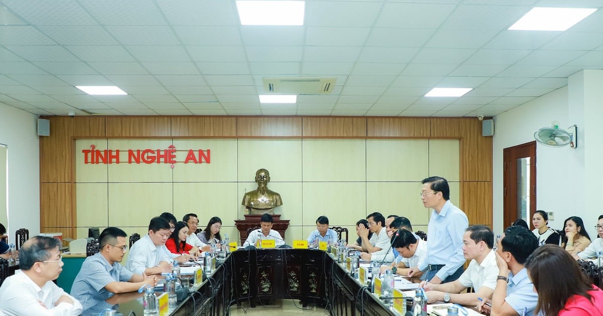 Trong 6 tháng, cơ quan hành chính tỉnh Nghệ an đã tiếp 2.000 lượt người đến đến khiếu nại, tố cáo và kiến nghị