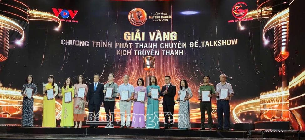 Đài Phát thanh và Truyền hình Hưng Yên đạt giải vàng liên hoan Phát thanh toàn quốc năm 2022 (ảnh Phạm Thành)