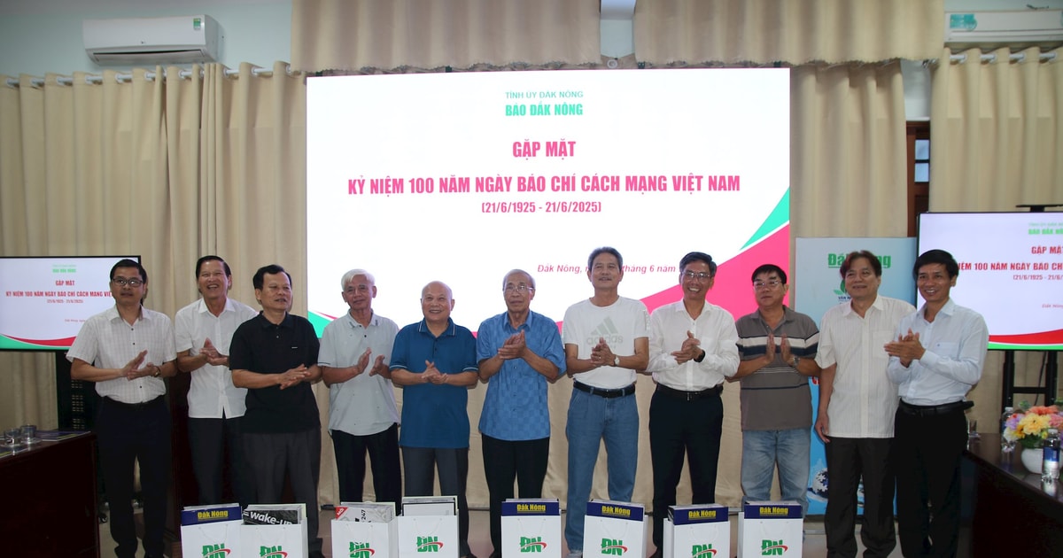 Báo Đắk Nông gặp mặt nguyên cán bộ, lãnh đạo, người làm Báo Đắk Nông qua các thời kỳ