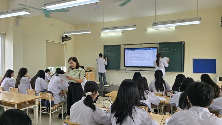 Teachers in non-public institutions are recognized as specialized practitioners - Photo: VGP/Thu Trang