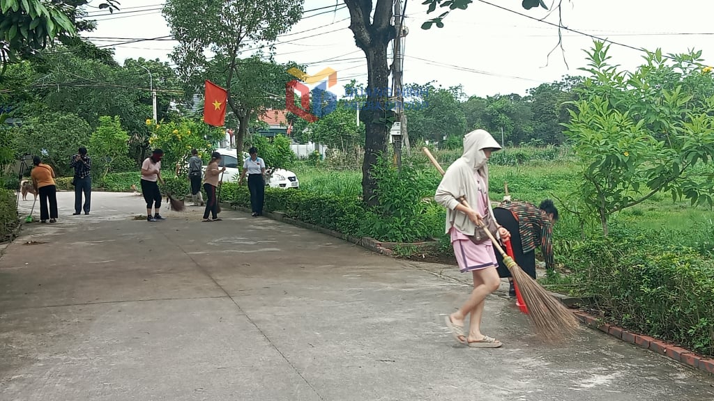 クアンギアコミュ​​ーン第1村（モンカイ）の女性連合のメンバーが参加しました。
