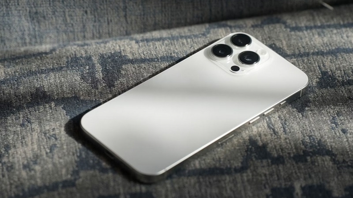 តើ iPhone មួយណានឹងទទួលបានការអាប់ដេត iOS 26?