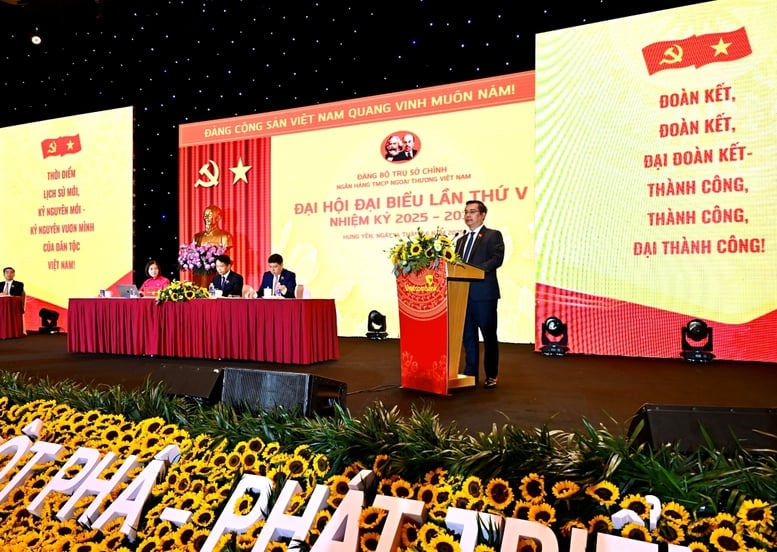 Vietcombank tổ chức thành công Đại hội đại biểu Đảng bộ lần thứ V, nhiệm kỳ 2025 – 2030- Ảnh 2.