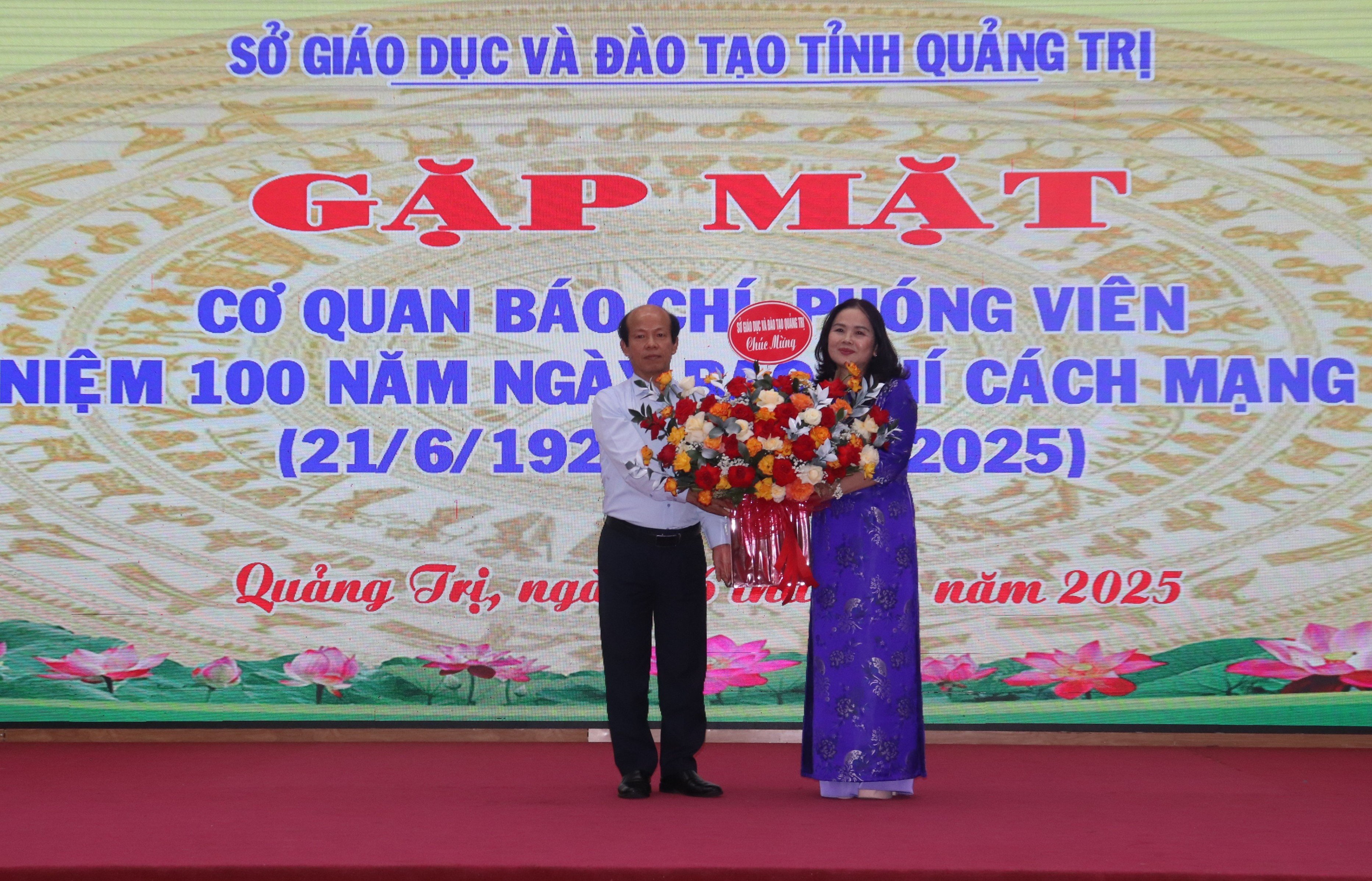 Sở GD&ĐT Quảng Trị gặp mặt các cơ quan báo chí phối hợp công tác truyền thông