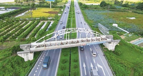 Yen Vien - Pha Lai - Ha Long - Cai Lan Railway៖ ការផ្លាស់ប្តូរទិសដៅវិនិយោគជាមួយនឹងទស្សនវិស័យ និងការគិតថ្មី។