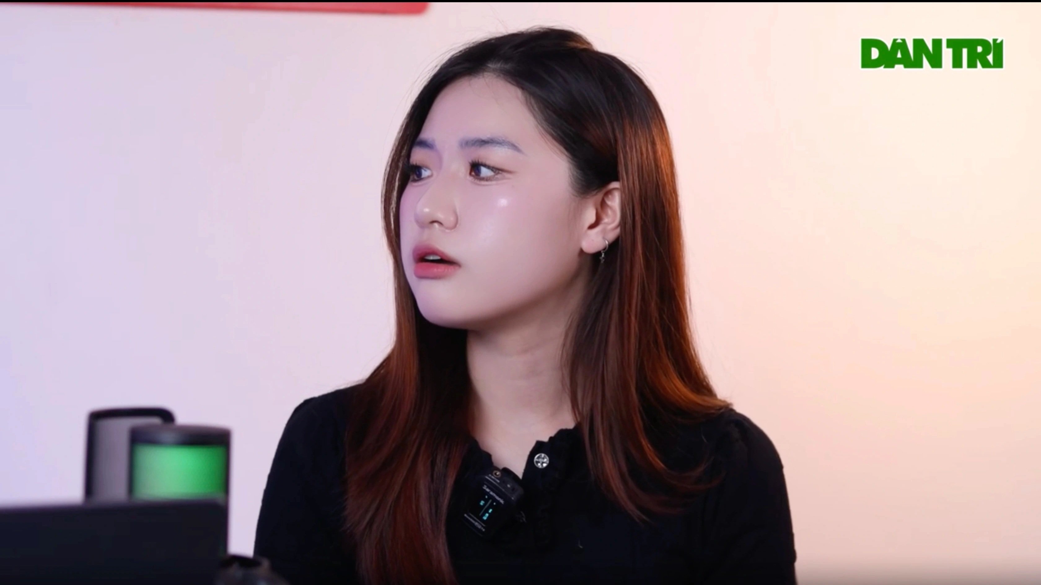 Gen Z làm báo thời AI: “Vượt ải” nhờ ngách đi mới và khả năng đa nhiệm - 7