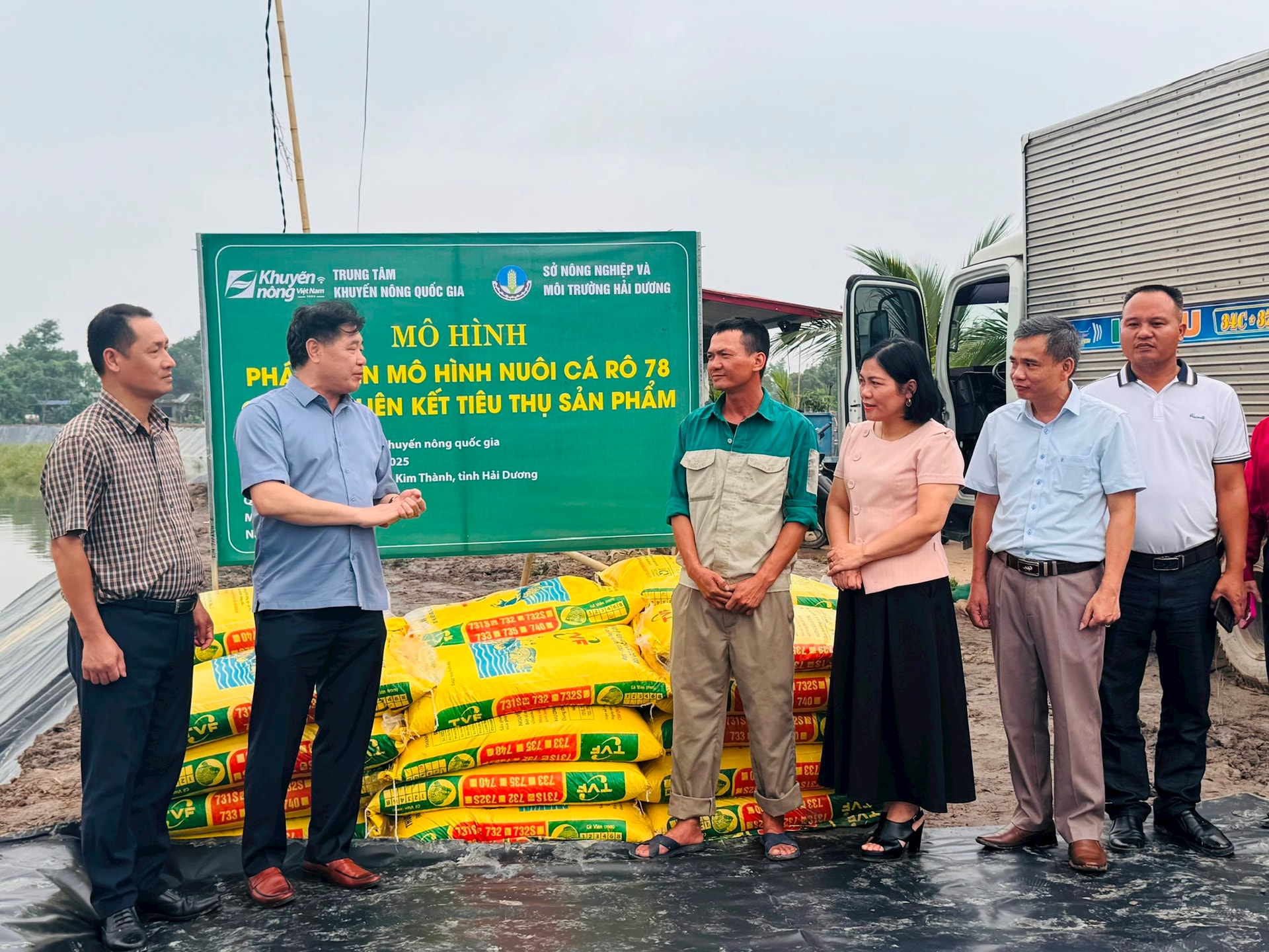 Trung tâm Khuyến nông quốc gia xây dựng mô hình nuôi cá, gà tại Hải Dương