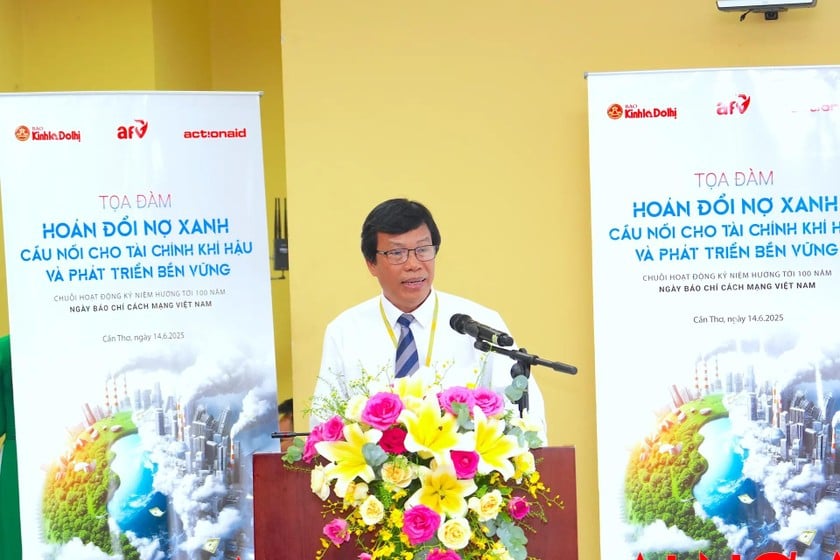 GS.TS Trần Ngọc Hải - Phó Hiệu trưởng trường Đại học Cần Thơ phát biểu tại Tọa đàm.