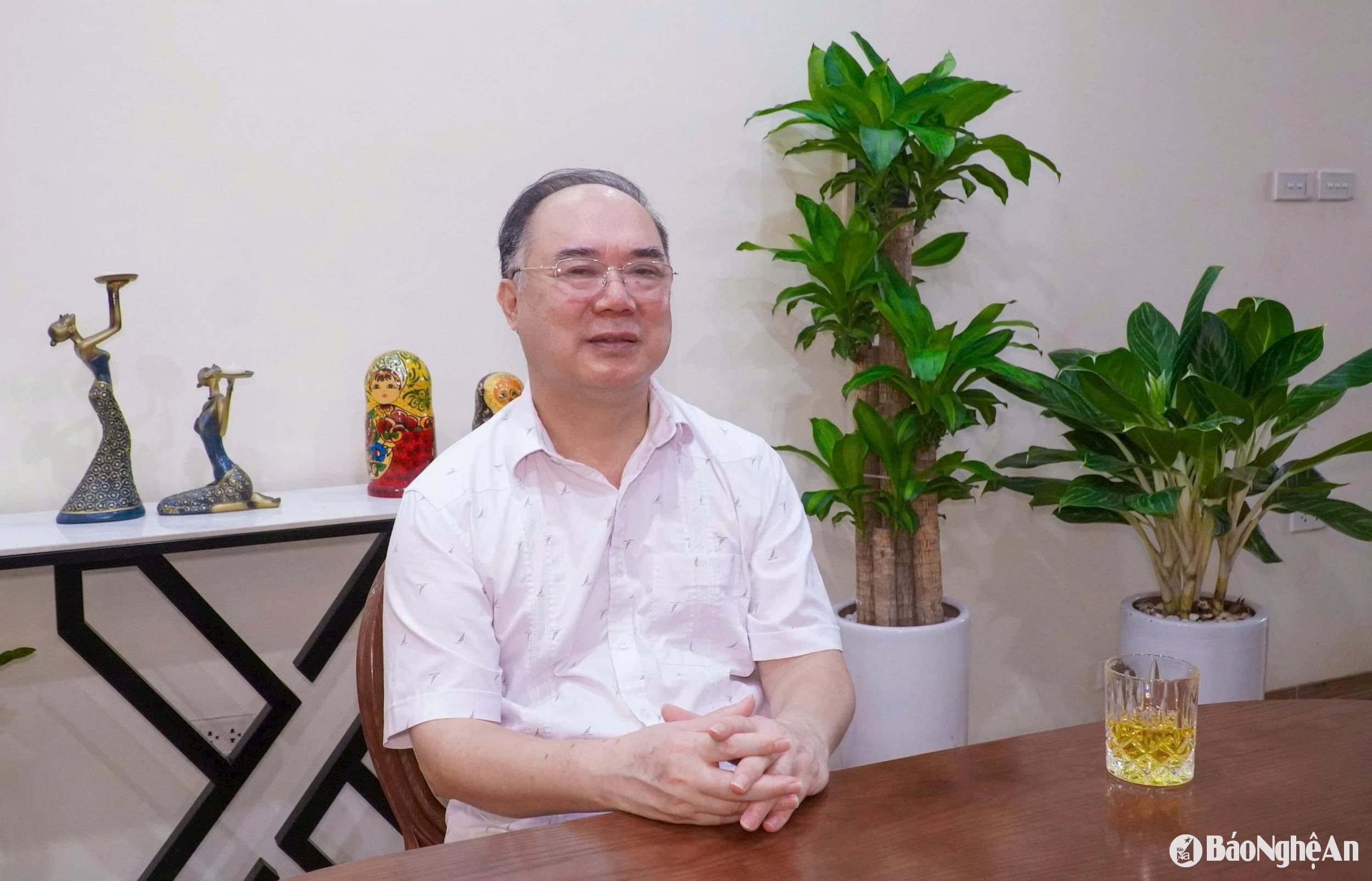 Mr. Bui Sy Hoa - former Editor-in-Chief of Nghe An Newspaper