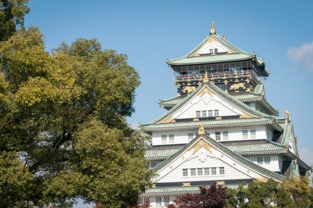 osaka-castle.webp