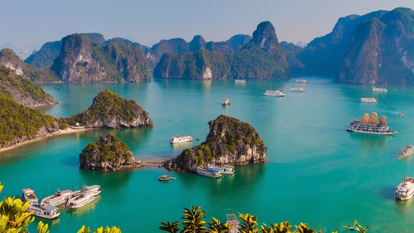 VỊNH HẠ LONG - KỲ QUAN THIÊN NHIÊN THẾ GIỚI - Peace Hotel Ha Long