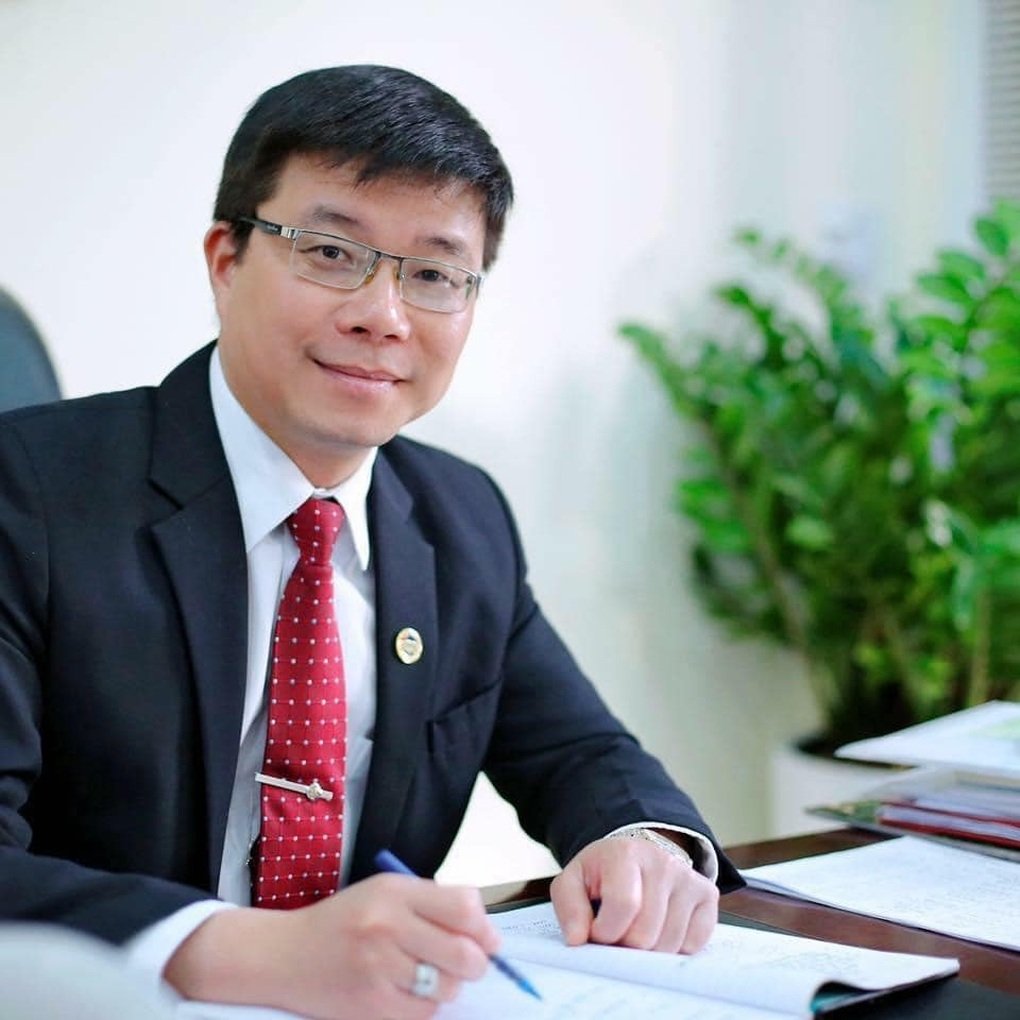 Lá thư ngỏ cảm động của thầy hiệu trưởng gửi học sinh thi vào lớp 10 - 1