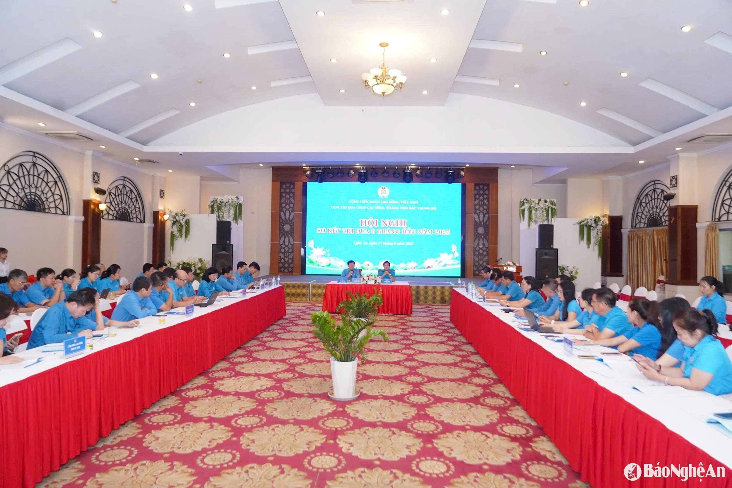 công đoàn bắc trung bộ sơ kết 6 tháng đầu năm 2025 Ảnh Diệp Thanhgen-h-z6712854658984_2ce829727e6f508bfb9ded58e6fdeb41