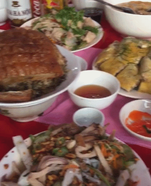 อาหารจานเด็ดของร้าน Lang Son mam co.gif