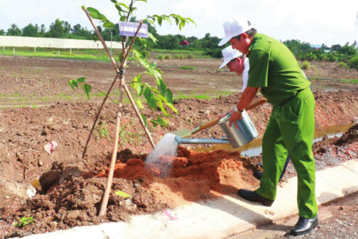 Lan tỏa lối sống xanh, nói không với rác thải nhựa