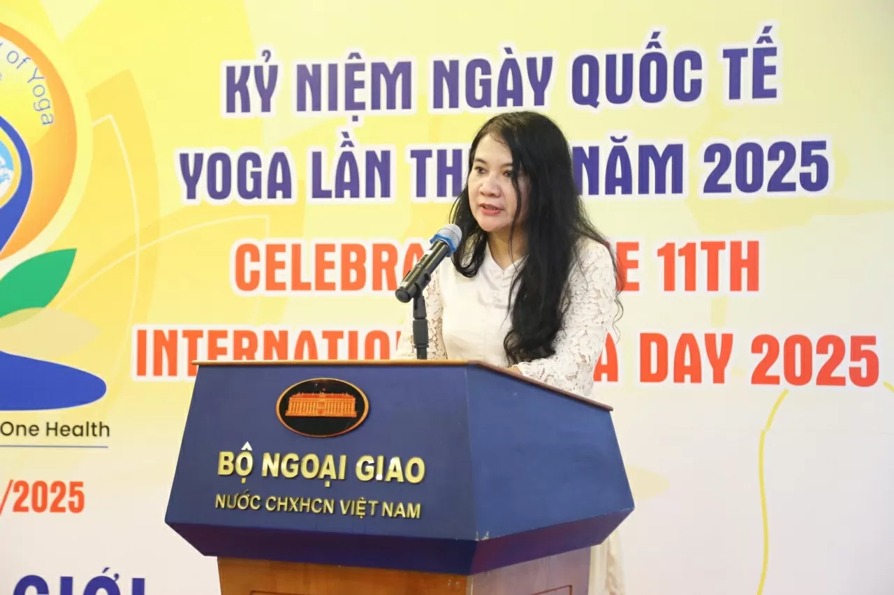 Chủ tịch Công đoàn Bộ Ngoại giao Đỗ Ngọc Thủy phát biểu khai mạc. (Ảnh: Thành Long)