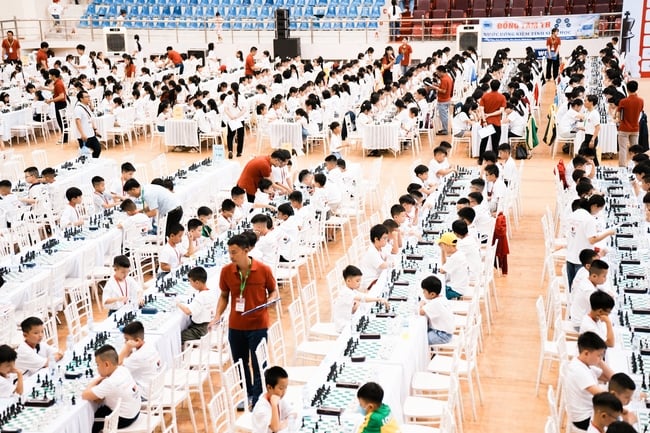 Hơn 1.500 kỳ thủ dự Giải vô địch Cờ vua trẻ quốc gia 2025 - Ảnh 2.