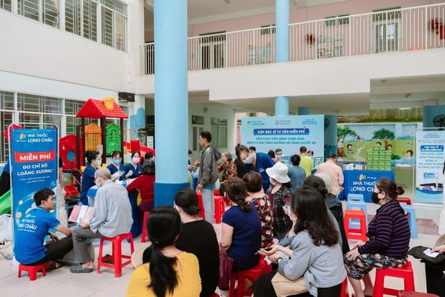 Long Châu đẩy mạnh tầm soát sớm vì sức khỏe cộng đồng và tương lai người Việt - Ảnh 2.