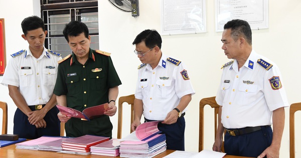 Tổng cục Chính trị kiểm tra tại Bộ tư lệnh Vùng Cảnh sát biển 2
