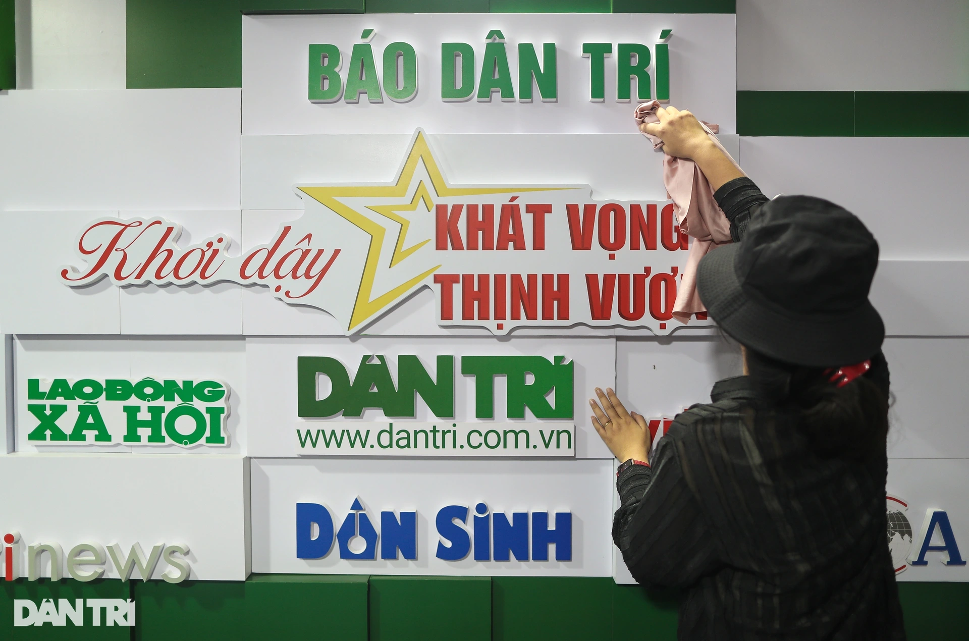 Báo chí chuyển mình: Đa dạng hóa nguồn thu để thích ứng kỷ nguyên mới - 2