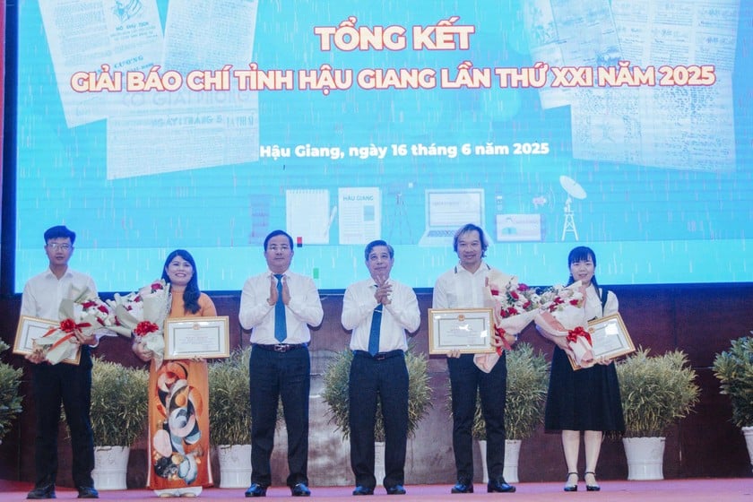 Nhiều tác phẩm xuất sắc đạt Giải báo chí tỉnh năm lần thứ XXI năm 2025