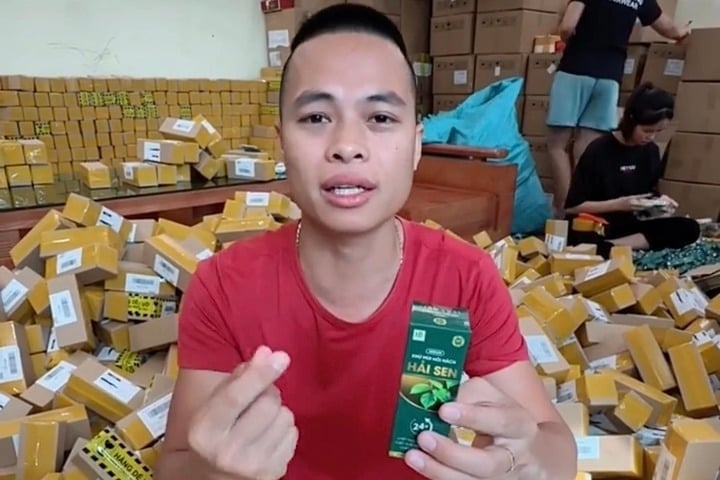 Hải thường xuyên livestream bán hàng trên kênh TikTok 