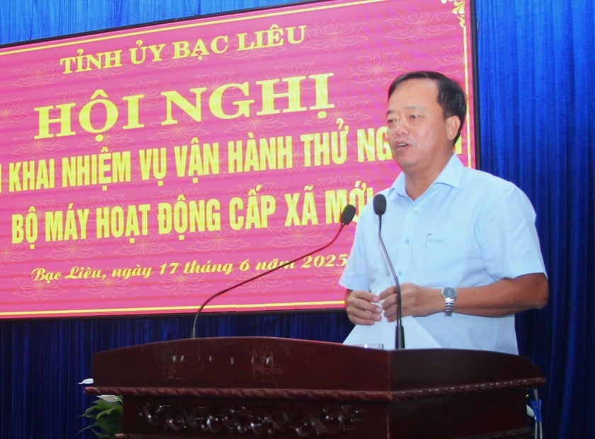 Ông Huỳnh Quốc Việt - Ủy viên dự khuyết BCH TW Đảng, Phó Bí thư Thường trực Tỉnh ủy Bạc Liêu, phát biểu chỉ đạo Hội nghị (Ảnh: T.T).