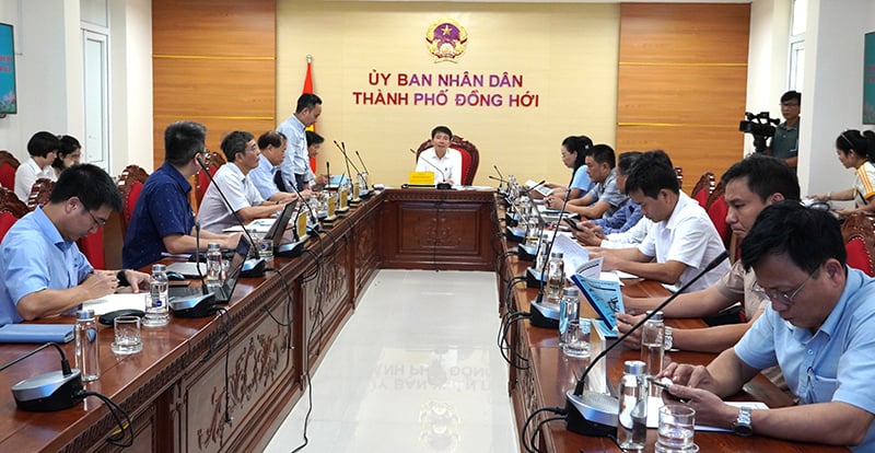 ទិដ្ឋភាពសន្និសីទ។