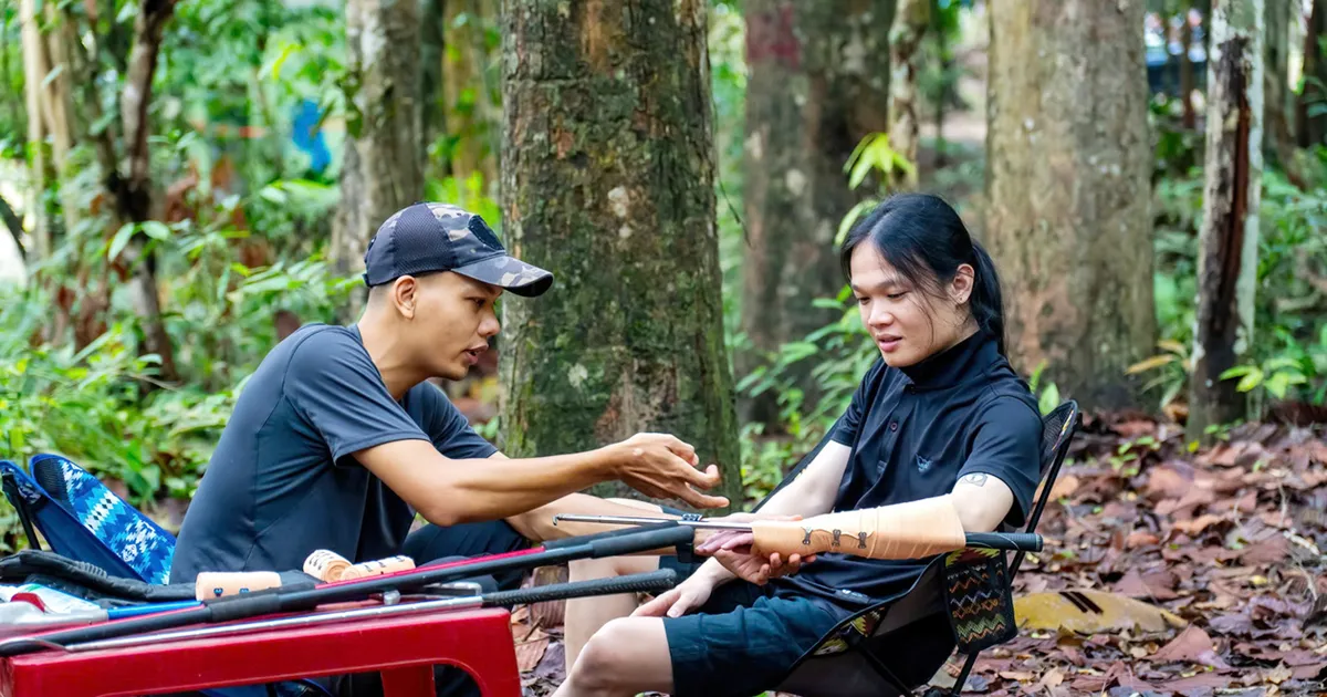 Làm “bạn” với rắn