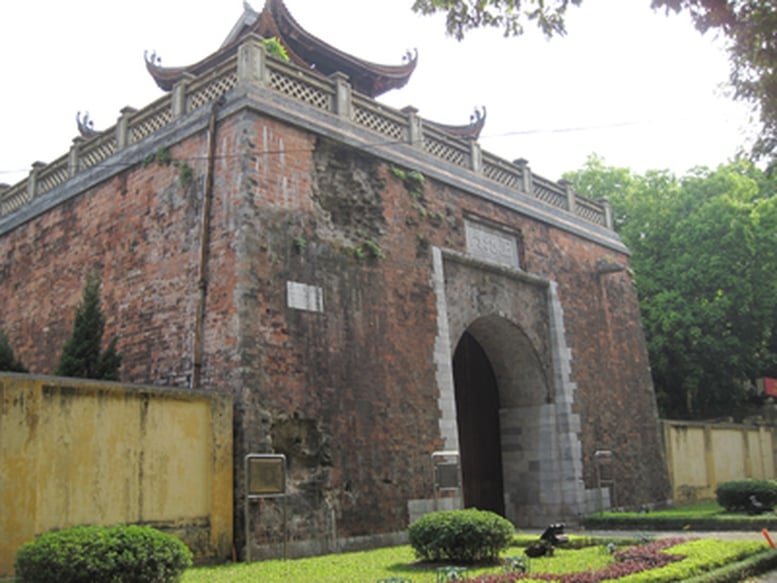0518_BacMonngaynay.jpg