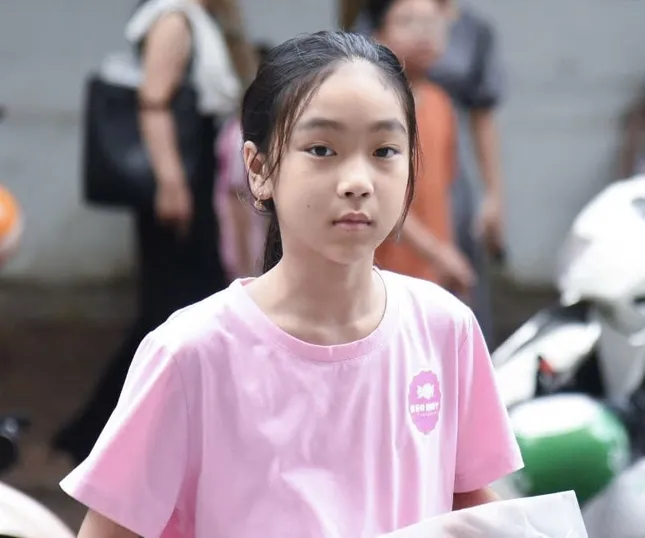 Trường có tỉ lệ chọi cao ngất ngưởng ở Hà Nội: Điểm chuẩn vào lớp 6 chạm mốc 70 ảnh 1
