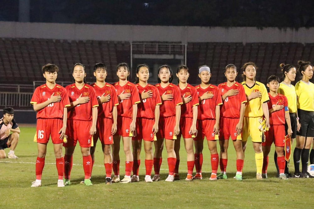 ក្រុម​នារី U19 វៀតណាម​បាន​បញ្ចប់​ក្នុង​ចំណាត់​ថ្នាក់​លេខ​២​ក្នុង​ការ​ប្រកួត​នៅ​អាស៊ីអាគ្នេយ៍ - រូបថត ១