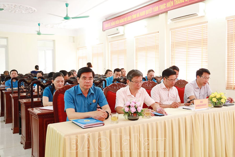 การประชุมคณะกรรมการบริหารสหพันธ์แรงงานจังหวัด ครั้งที่ 8 ประจำวาระปี 2023-2028