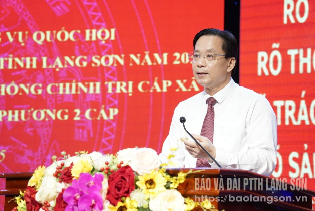 Auf der Konferenz sprach Genosse Hoang Van Nghiem, Parteisekretär der Provinz und Leiter der Delegation der Nationalversammlung der Provinz.