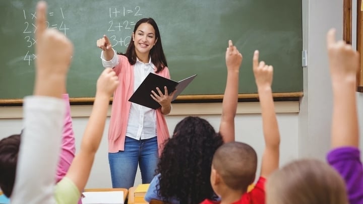 Lương giáo viên nước nào cao nhất thế giới? - 1