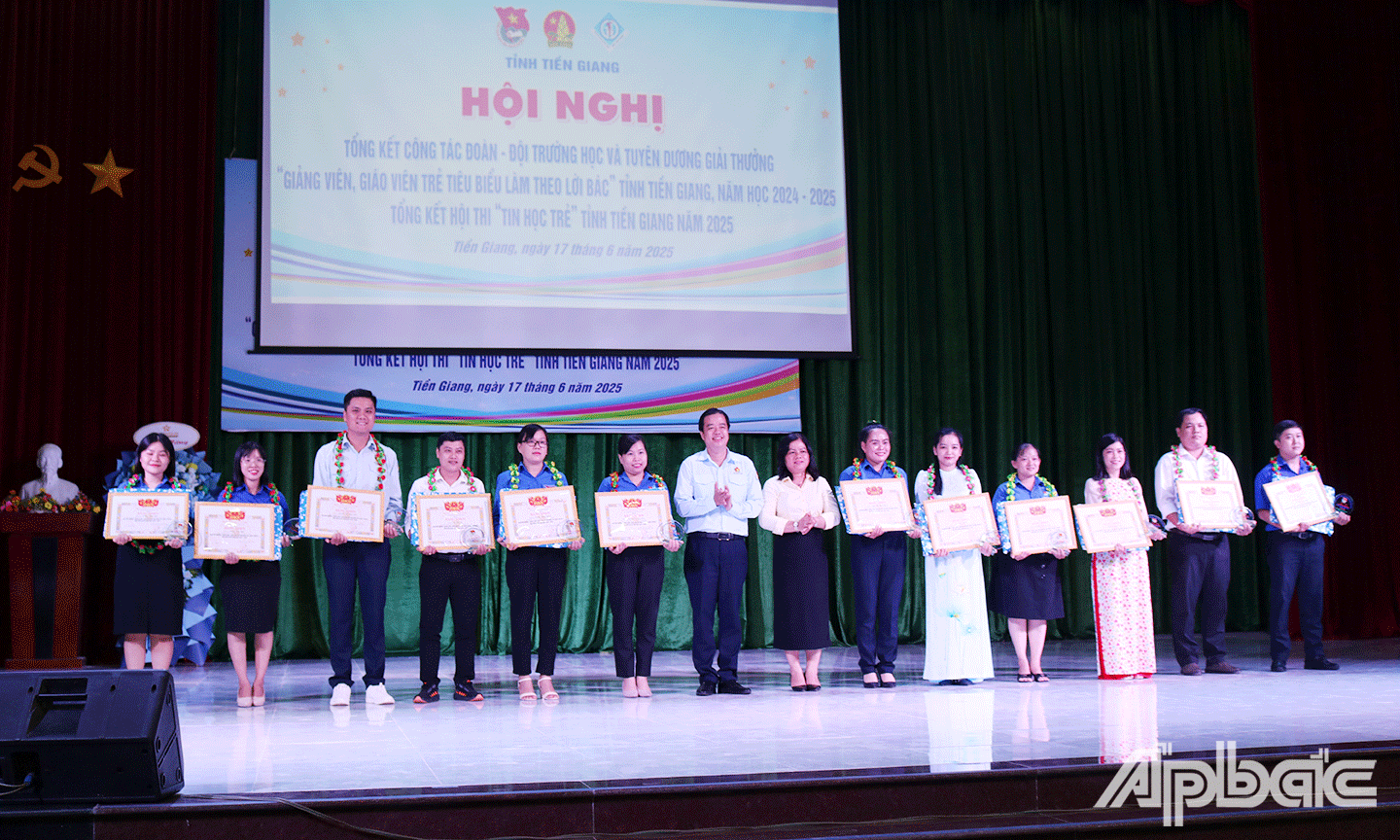Tuyên dương “Giảng viên, giáo viên trẻ tiêu biểu làm theo lời Bác” tỉnh Tiền Giang, năm học 2024 – 2025