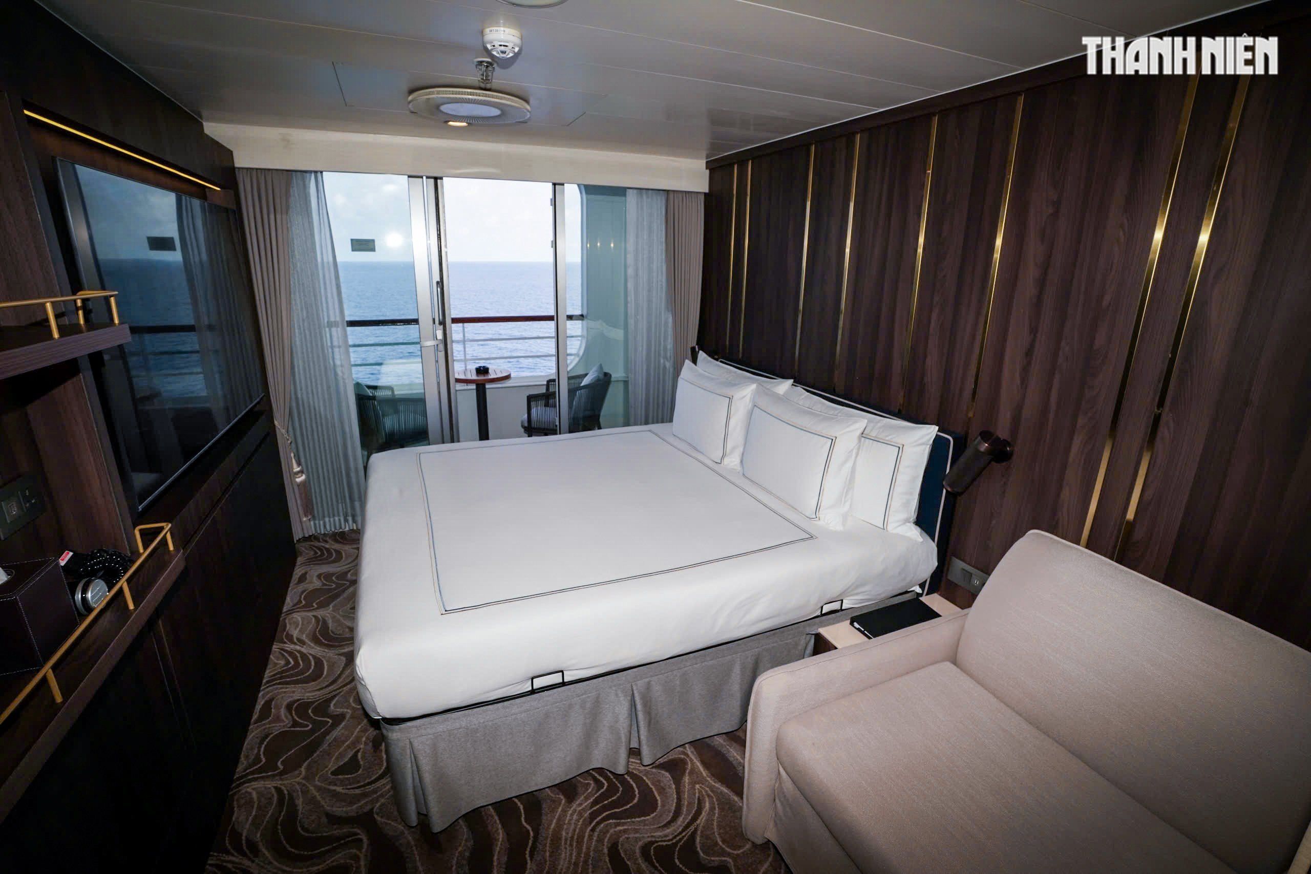 Hành trình 5 ngày 4 đêm trên du thuyền quốc tế từ TP.HCM đến Singapore  - Ảnh 6.