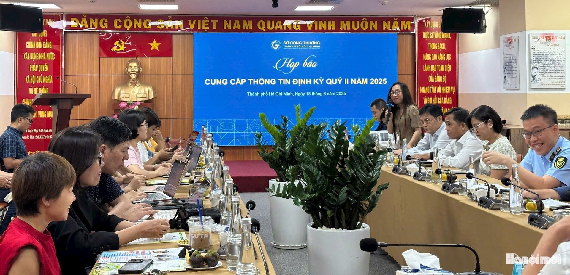 W_congthuongtphcm-hopbao-18.6.jpg