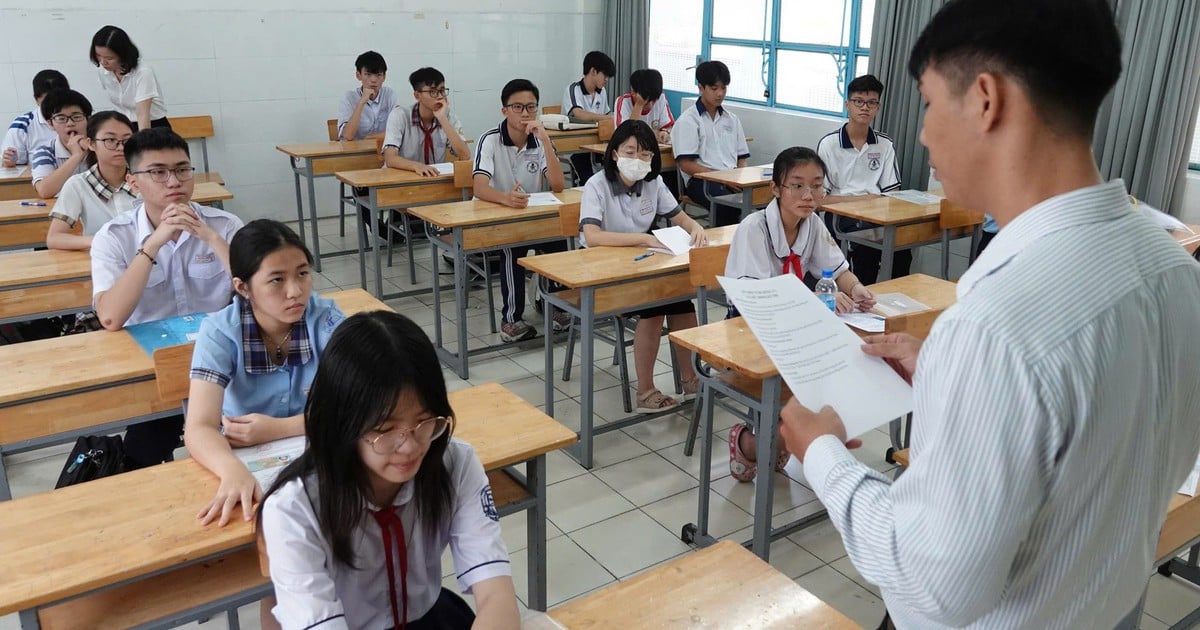 La loi sur les enseignants reconnaît non seulement le revenu mais aussi la responsabilité.