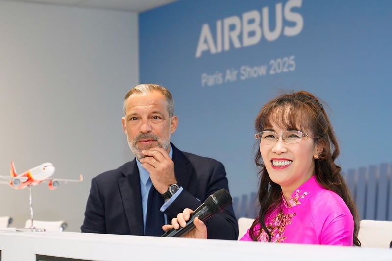 เวียตเจ็ทสั่งซื้อเครื่องบิน A320 และ A321neo ใหม่ 100 ลำ